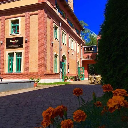 Backstage Hotel Dresda Exterior foto